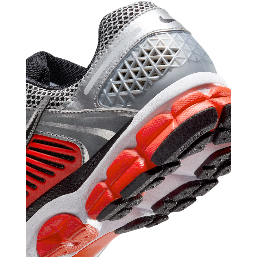 Nike Men’s Zoom Vomero 5 Shoes – Red/Sliver HV0926-095