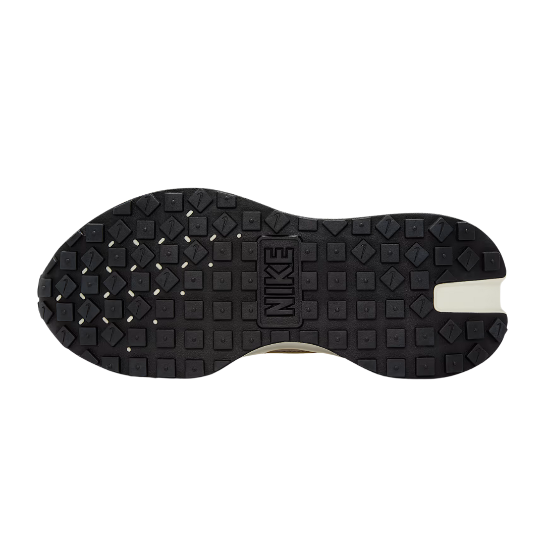Nike Phoenix Waffle Women’s Shoes – FD2196-104