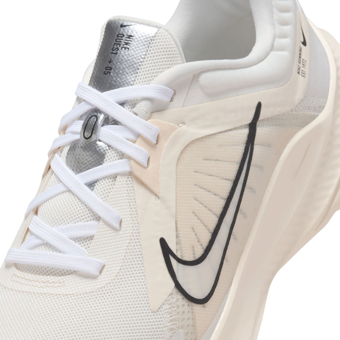 Nike Women's Quest 5 Road Running Shoes DD9291-104