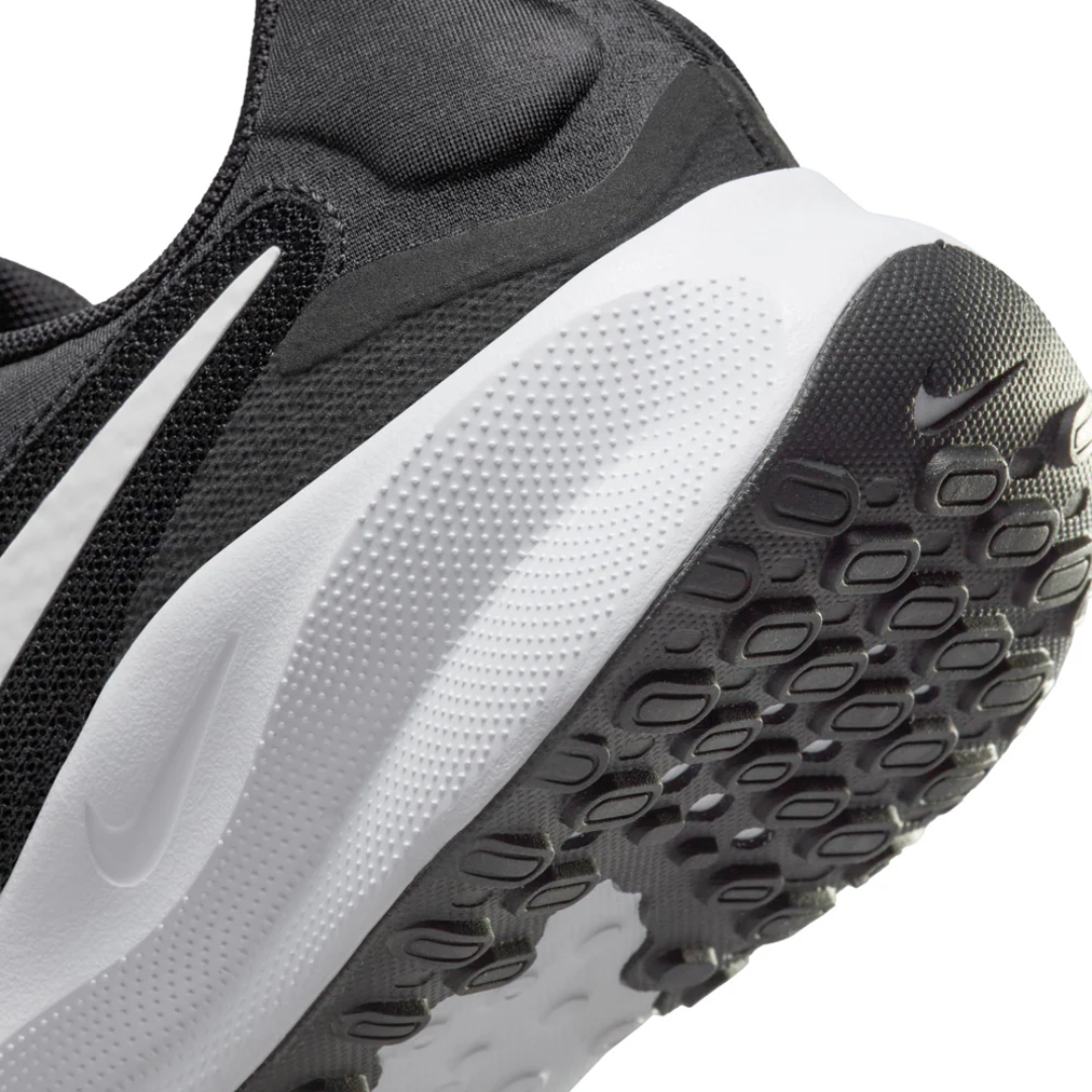 Nike Revolution 7 Men’s Wide Width Running Shoes – Black/White FB8501-002