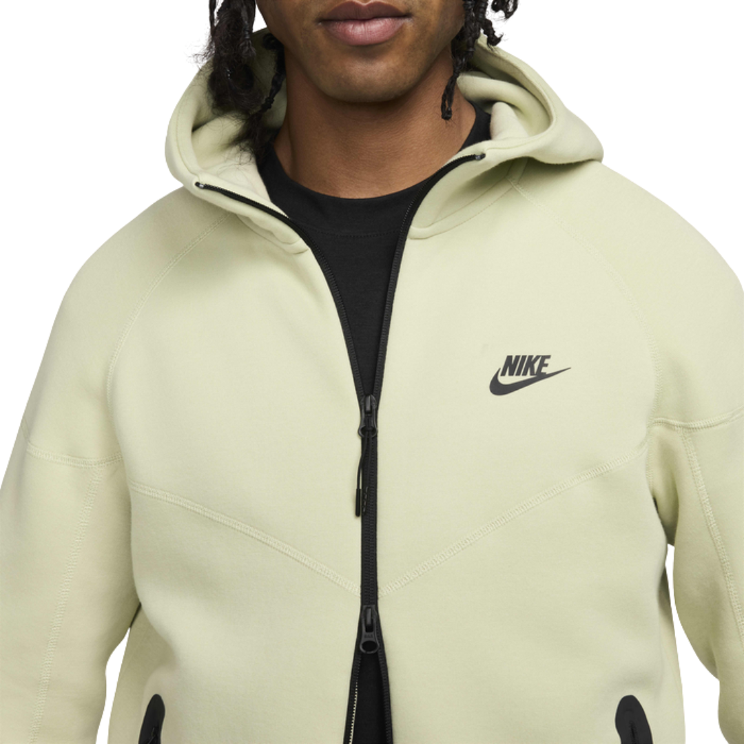 Nike Sportswear Tech Fleece Windrunner Full-Zip Hoodie – FB7921-371