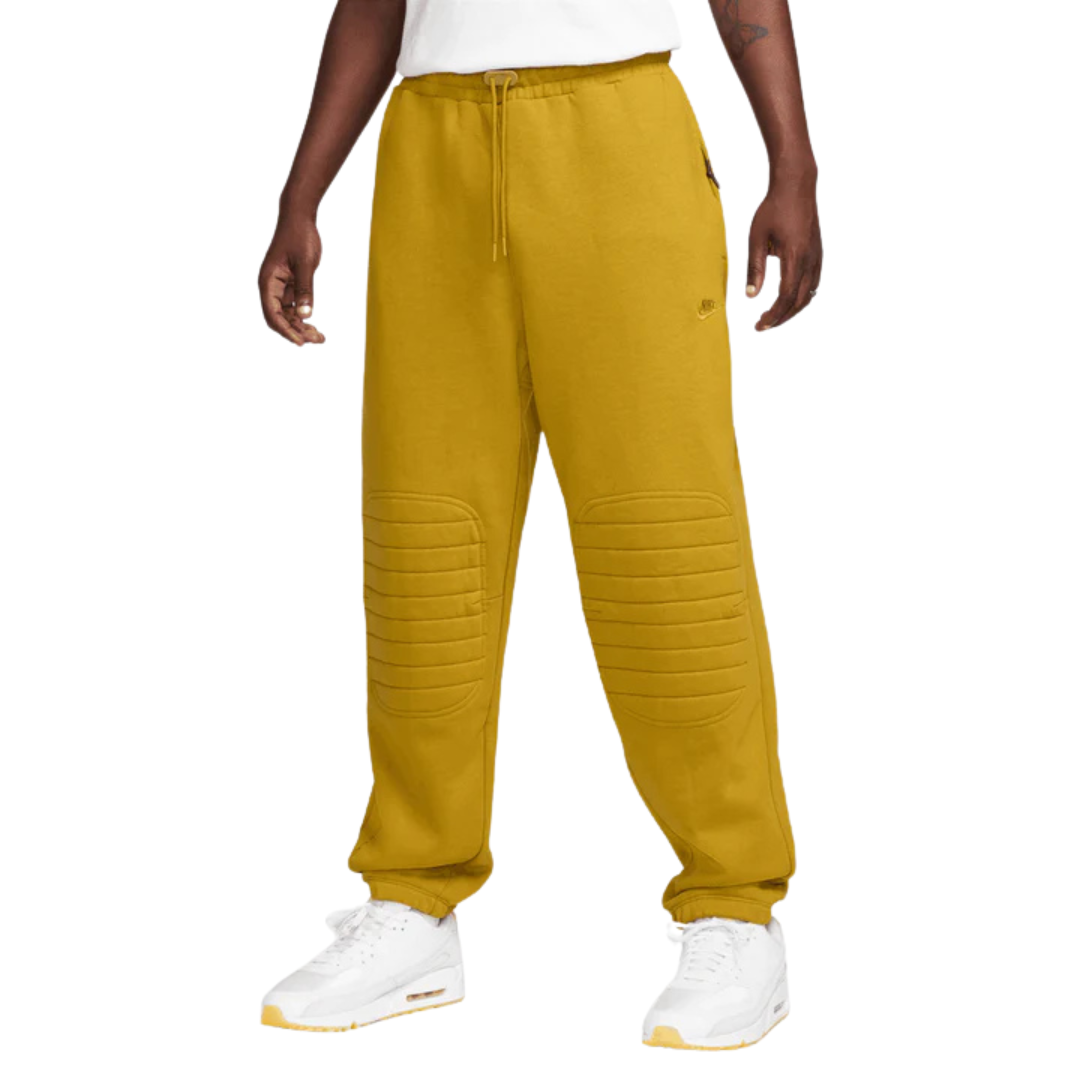 Pantalones de invierno Nike Sportswear Therma-FIT Tech Pack Repel para hombre (bronce/bronce, FB7823-716)