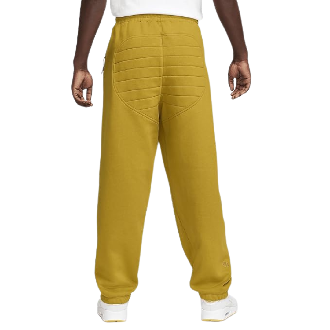 Pantalones de invierno Nike Sportswear Therma-FIT Tech Pack Repel para hombre (bronce/bronce, FB7823-716)