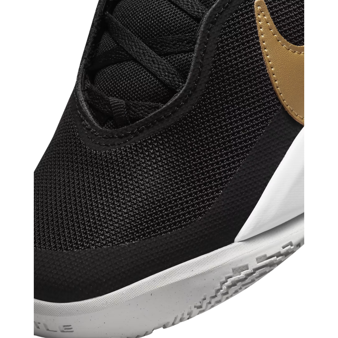 Nike Team Hustle D 10 Big Kids' Basketball Shoes CW6735-002