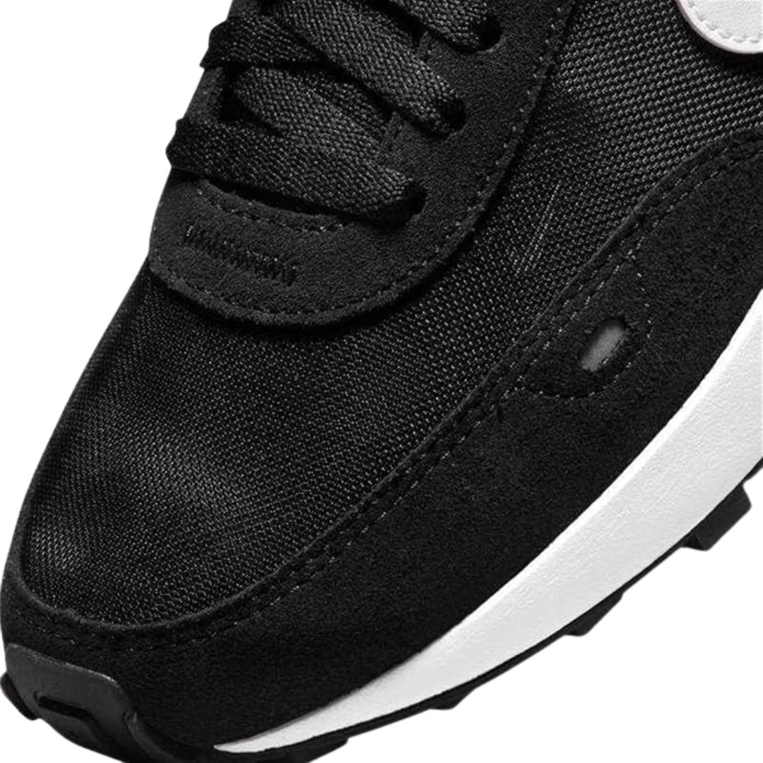 Nike Waffle One Women’s Shoes – DC2533-001
