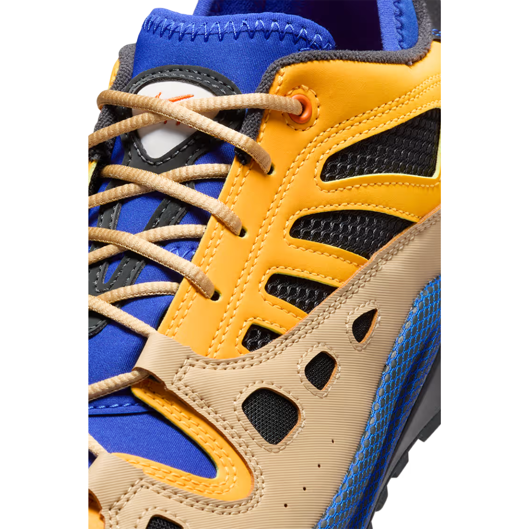 Nike Women’s ACG Air Exploraid Shoes – FJ1920-400