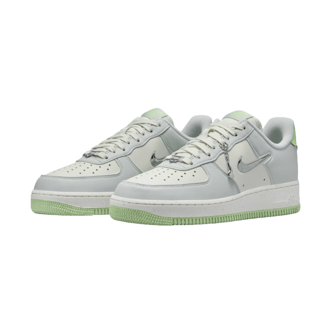 Nike Women's Air Force 1 '07 Next Nature SE – FN8540-001