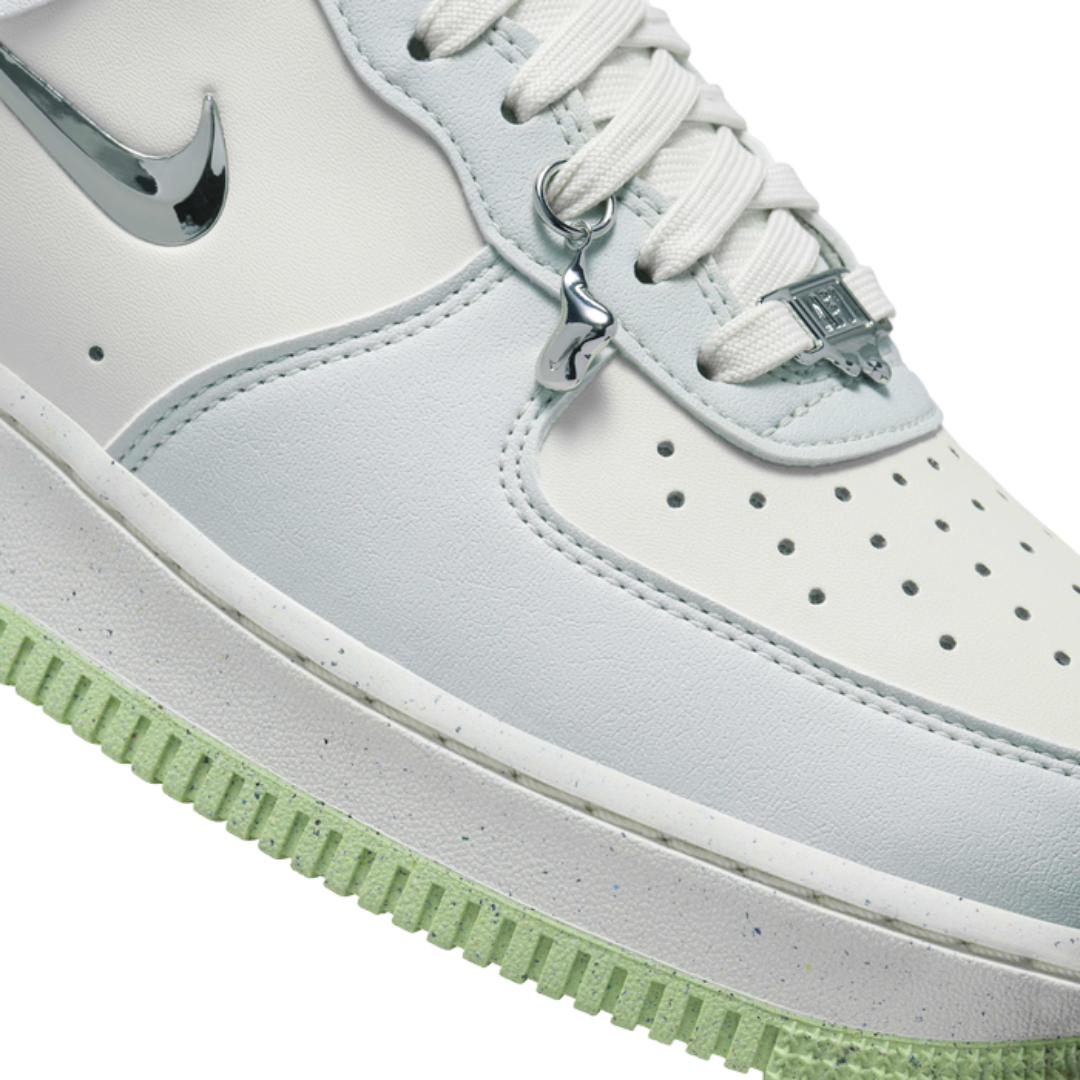 Nike Women's Air Force 1 '07 Next Nature SE – FN8540-001