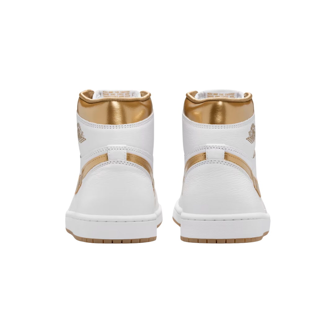 靴 Nike WMNS Jordan 1 Retro Hi FD2596-107 FD2596-107 Nike Air Jordan 1 Retro High OG White and Gold