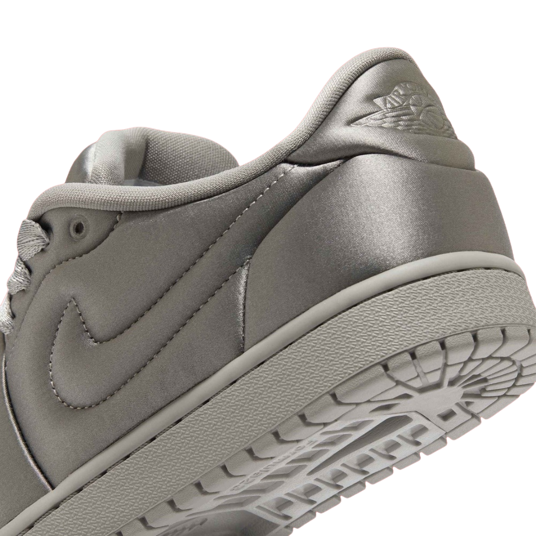 Nike Women's Air Jordan 1 Low Method of Make – HF3969-002
