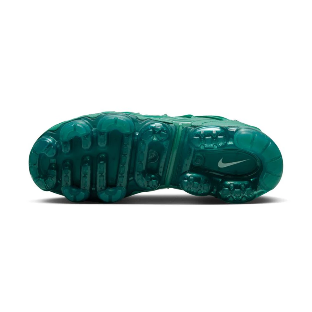 Nike Women’s Air VaporMax Plus Shoes – HF5048-361