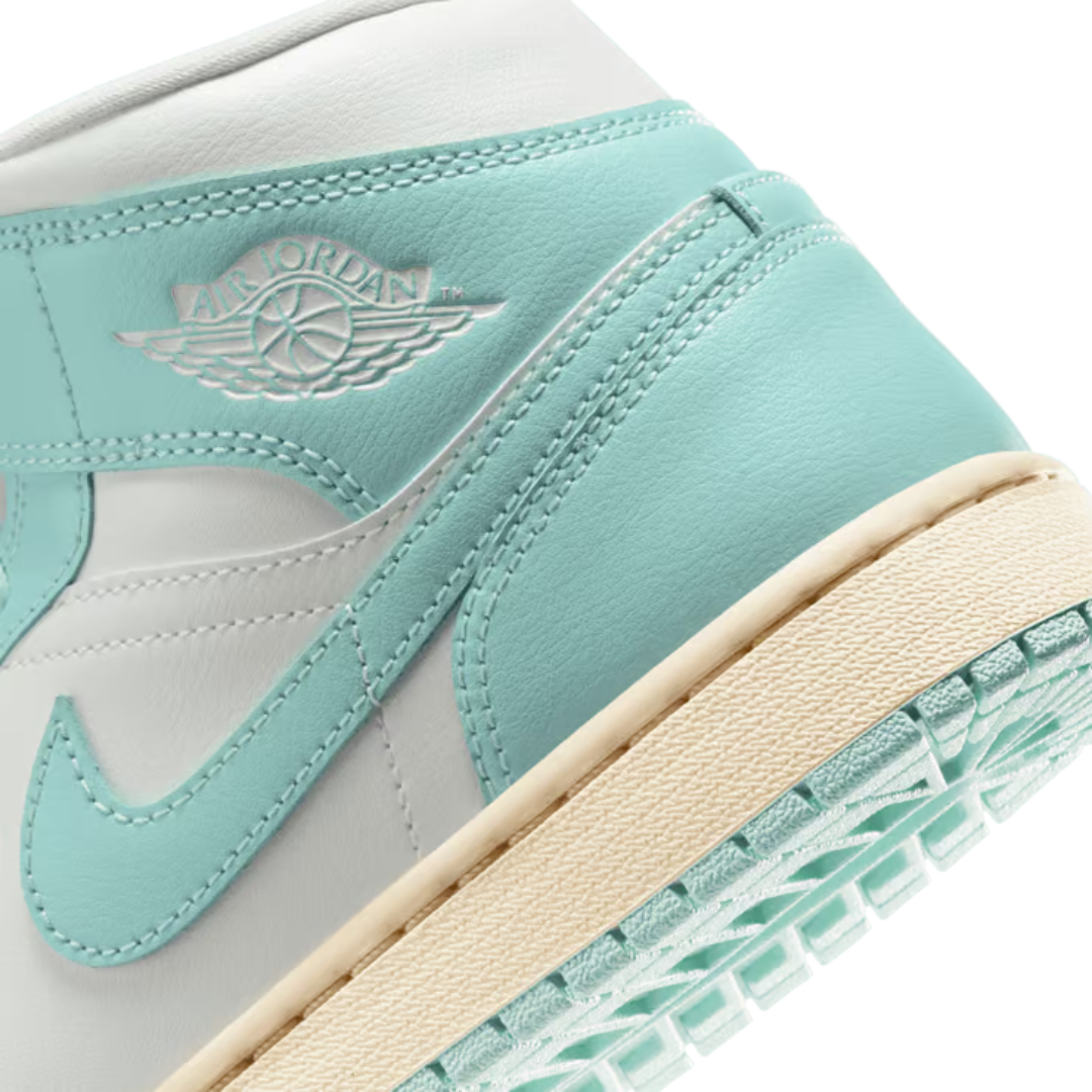 Nike Women’s Jordan 1 Mid Shoe – BQ6472-132