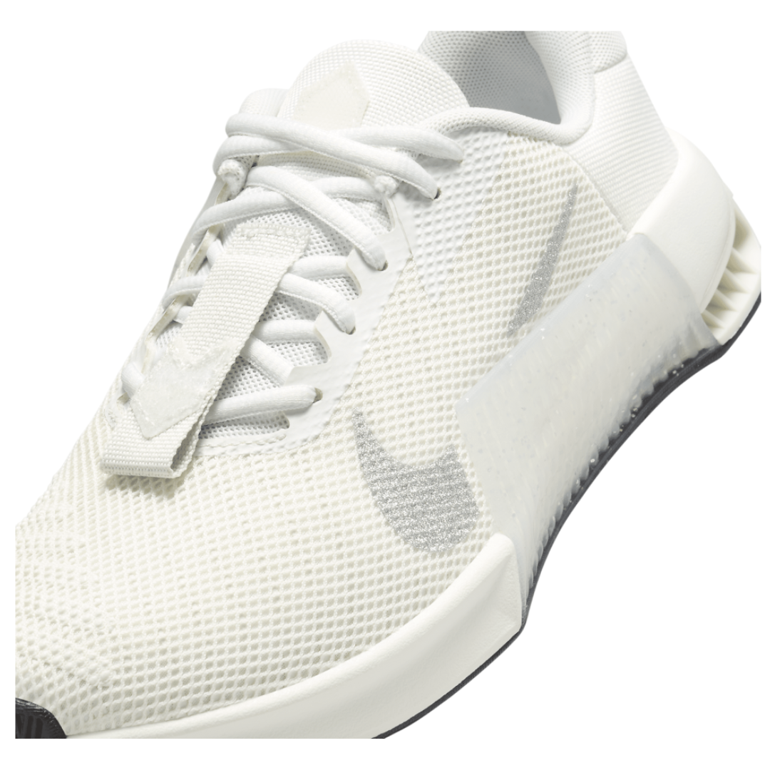 Nike Women's Metcon 9 Premium Shoes – FQ7217-101