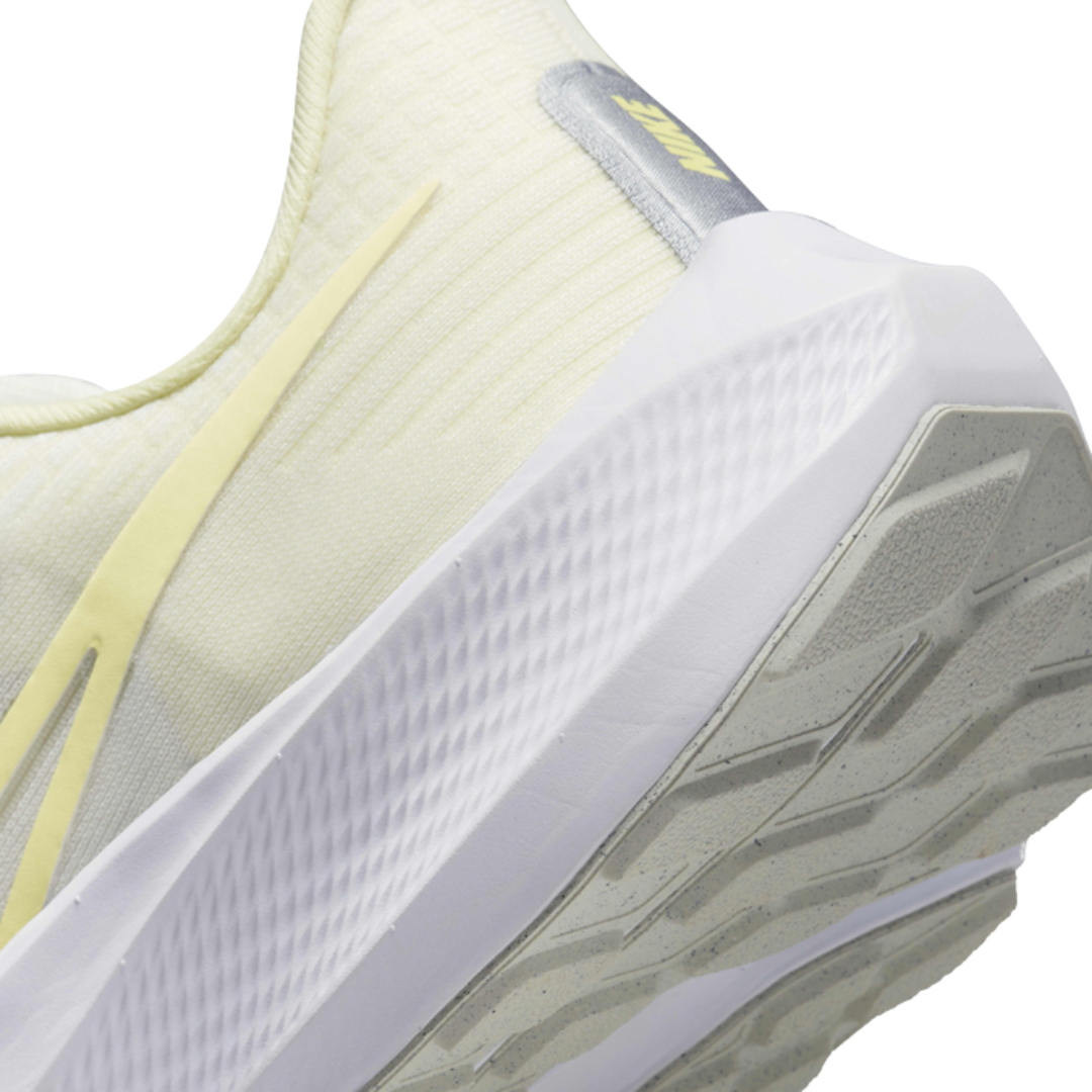 Nike Women’s Pegasus 39 Road Running Shoes – FD0796-100
