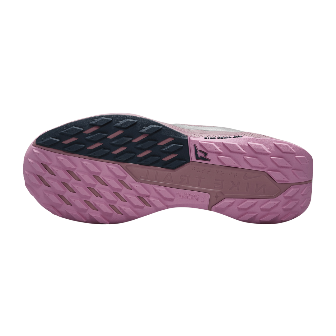 Nike Women's Pegasus Trail 5 Trail Running Shoes DV3865-500