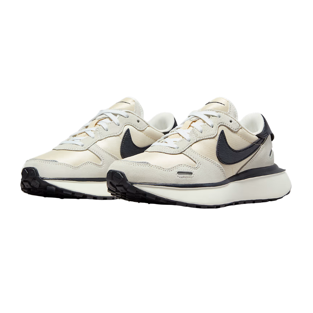 Nike Women’s Phoenix Waffle Shoes – FD2196-100