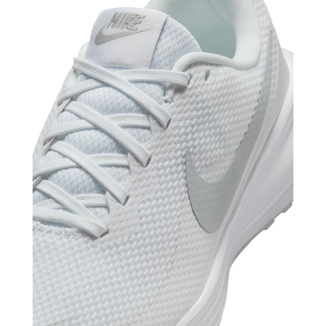 Nike Women’s Revolution 8 Road Running Shoes (Extra Wide) – HQ1995-100