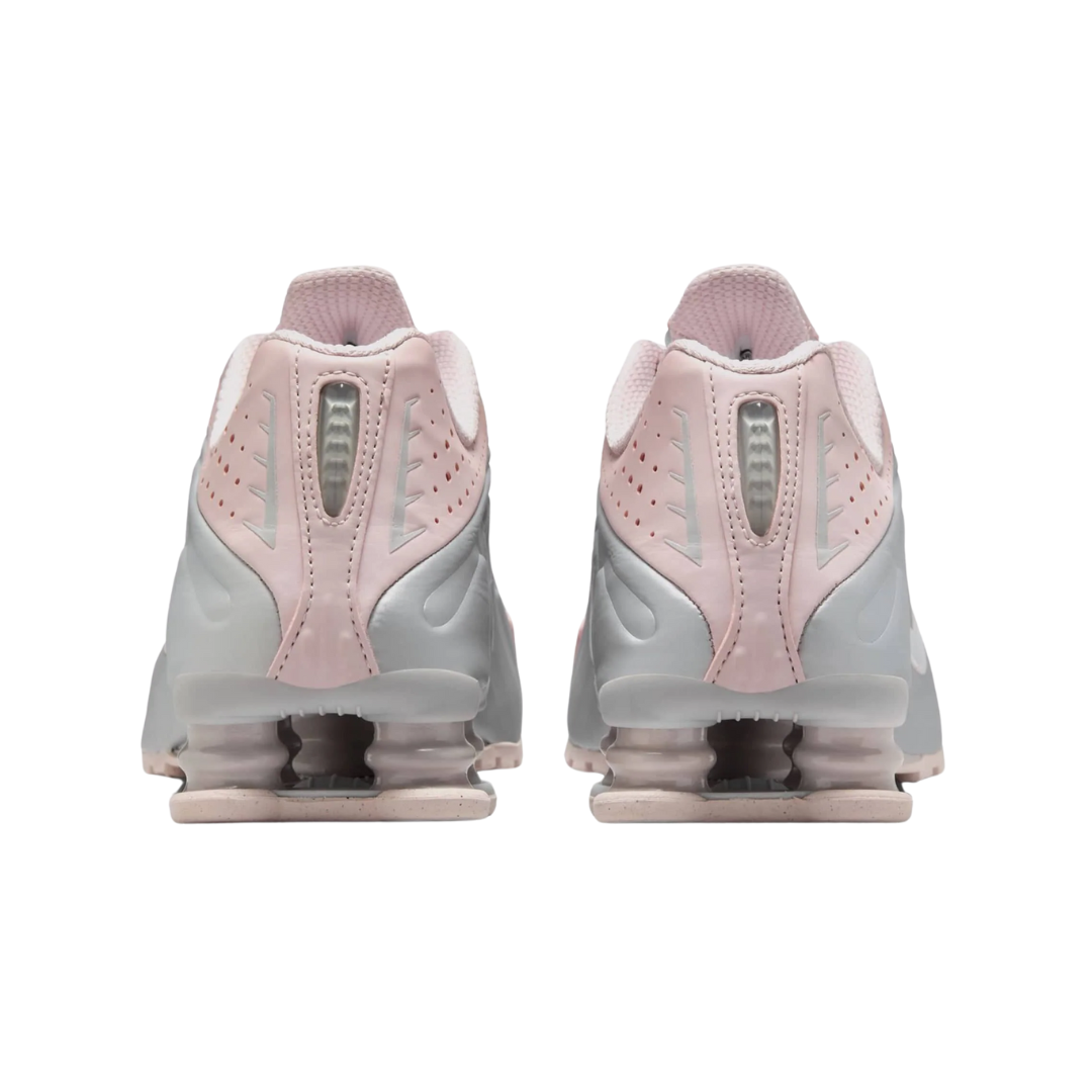 Nike Women's Shox R4 Shoes – AR3565-600