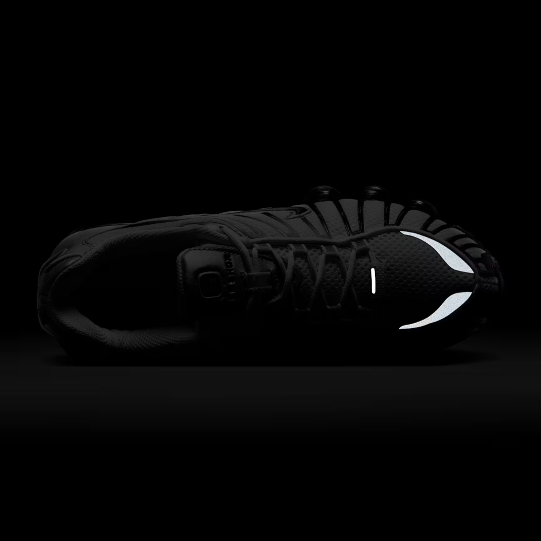 Nike Women’s Shox TL Shoes – HQ4049-001