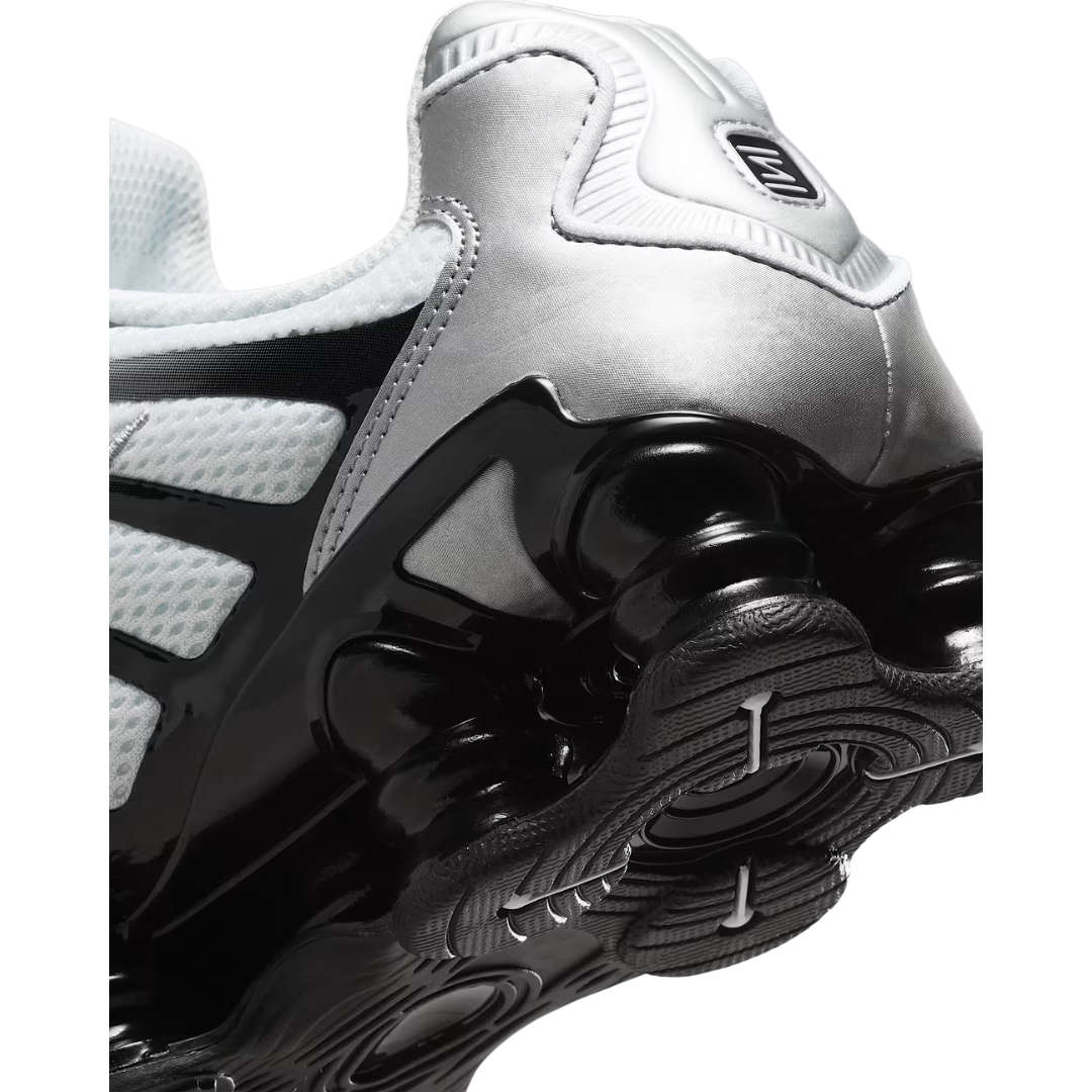 Nike Women’s Shox TL Shoes – HQ4049-001