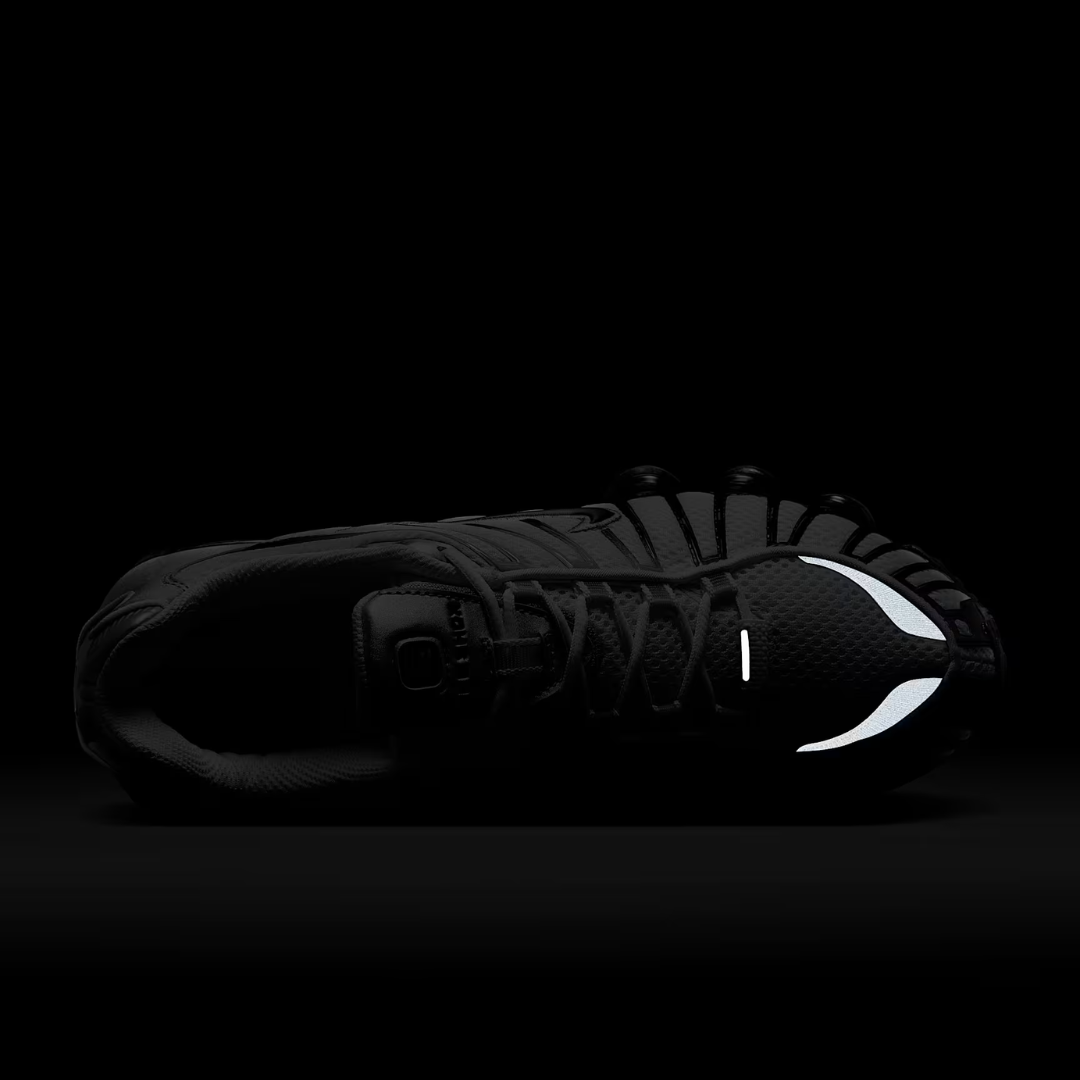 Nike Women’s Shox TL Shoes – HQ4049-001