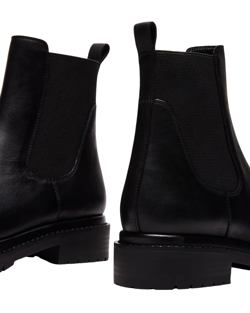 Steve Madden Women's Lorali Black Leather Boots 1824019