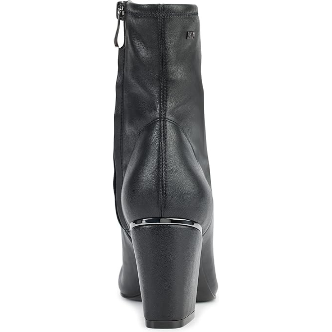 DKNY Women's Cavale Suede Bootie Itm.1800433 Black