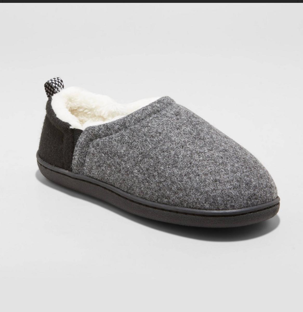 Boy's Franklin Slippers -Cat and Jack  Charcoal Grey