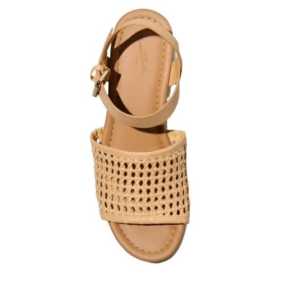 Universal Thread Women's Tan Alba 096 04 1968