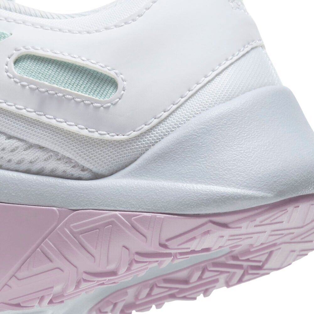 Nike Women's Legend Essential CD0212 100