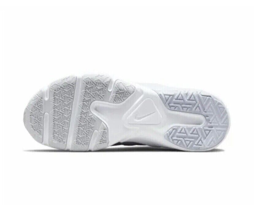 Nike Women's Legend Essential 2 CQ9545 006
