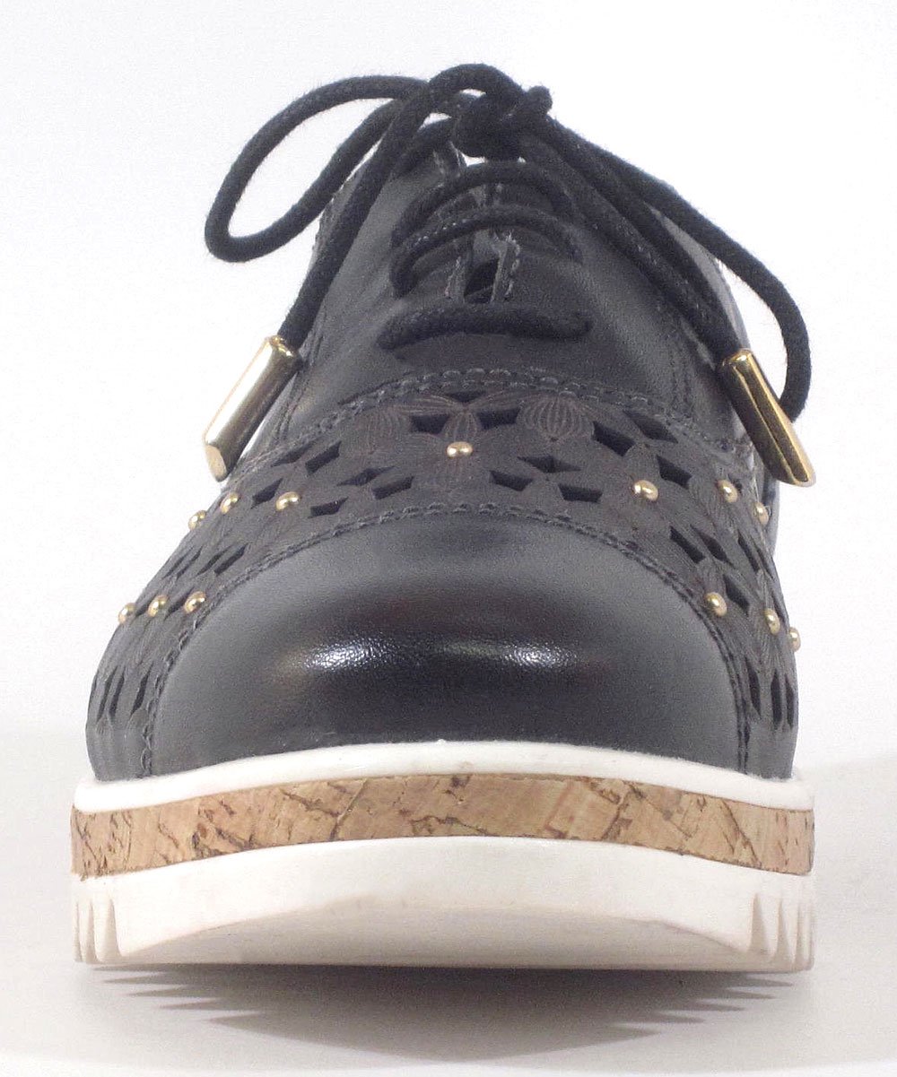 Chelsea Crew Black Label - Oxford con plataforma de piel perforada Dallas en color negro